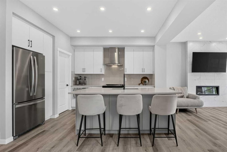 244 Masters Row SE, Mahogany — interior photo 5