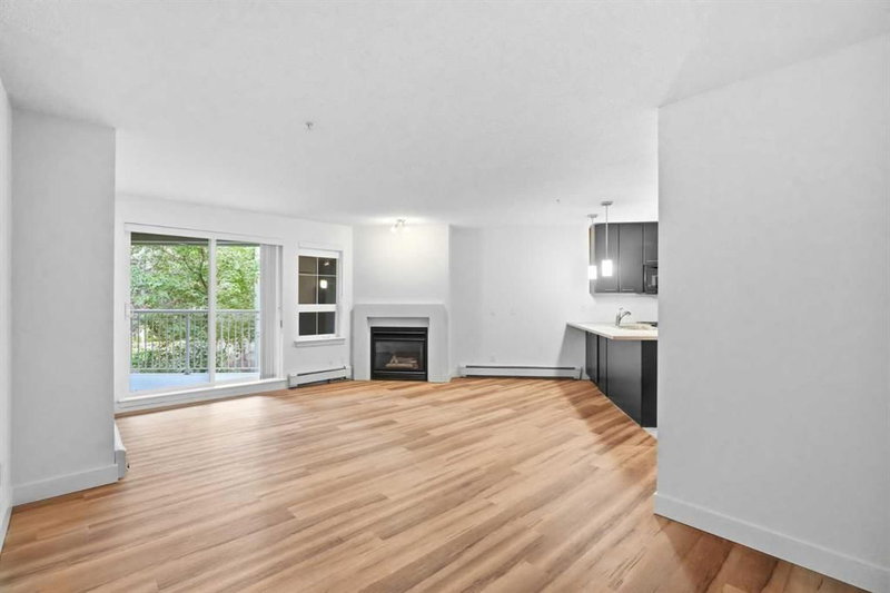 235 - 35 Richard Court SW