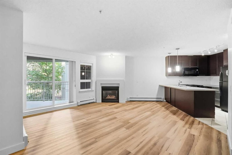 235 - 35 Richard Court SW