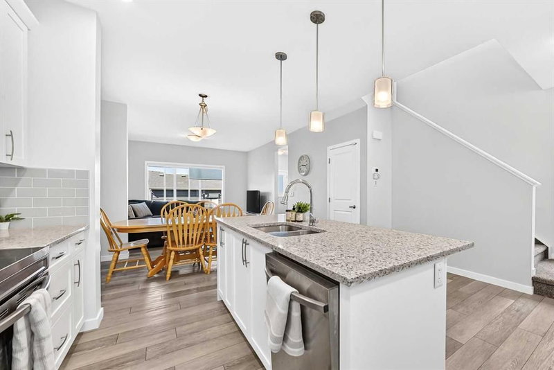 76 Magnolia Grove SE, Mahogany — interior photo 7