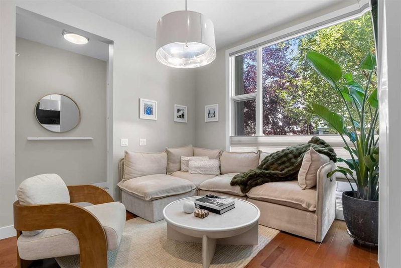 1, 1709 36 Avenue SW, Altadore — interior photo 7