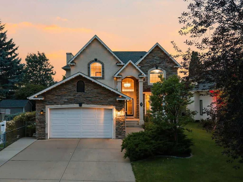 5 Sunset Way SE