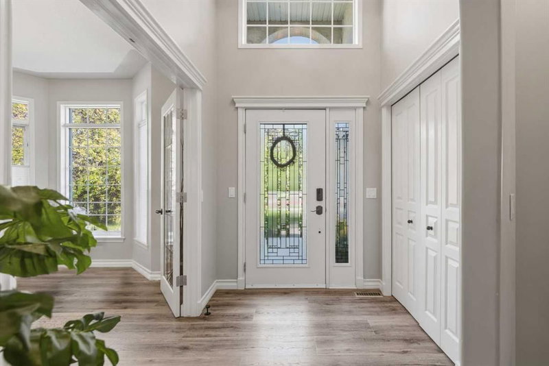 5 Sunset Way SE