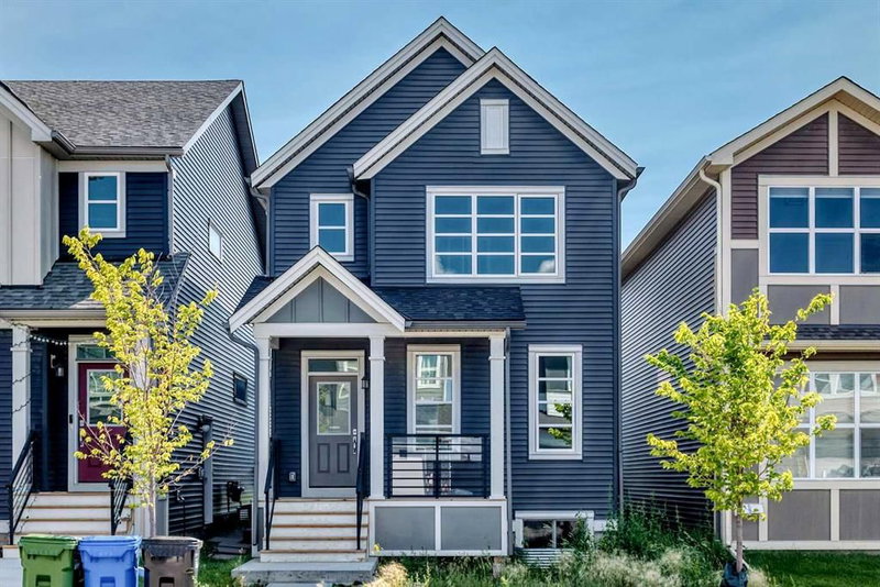 Detached at 619 Savanna Crescent NE, Saddle Ridge — listing photo