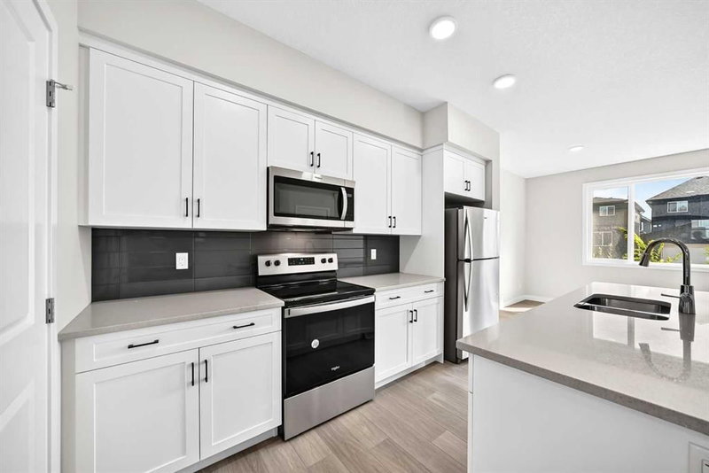 619 Savanna Crescent NE, Saddle Ridge — interior photo 7