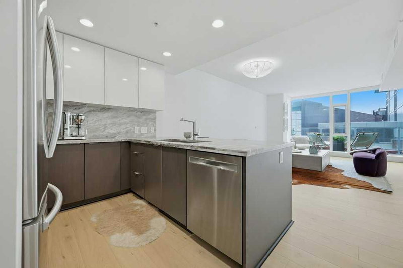 205, 519 Riverfront Avenue SE, Downtown East Village — interior photo 6