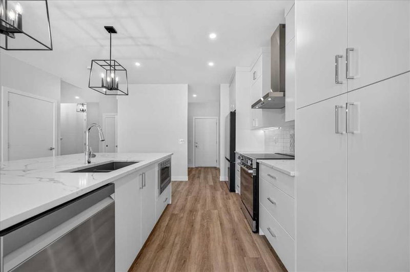 26 Harbour Way, Harmony — interior photo 7