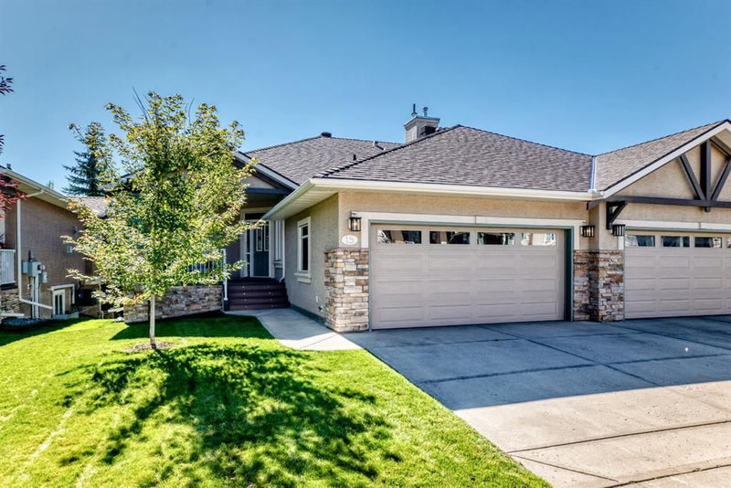 15 Discovery Woods Villas SW