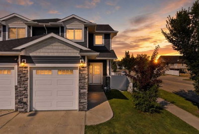 2 Sullivan Close