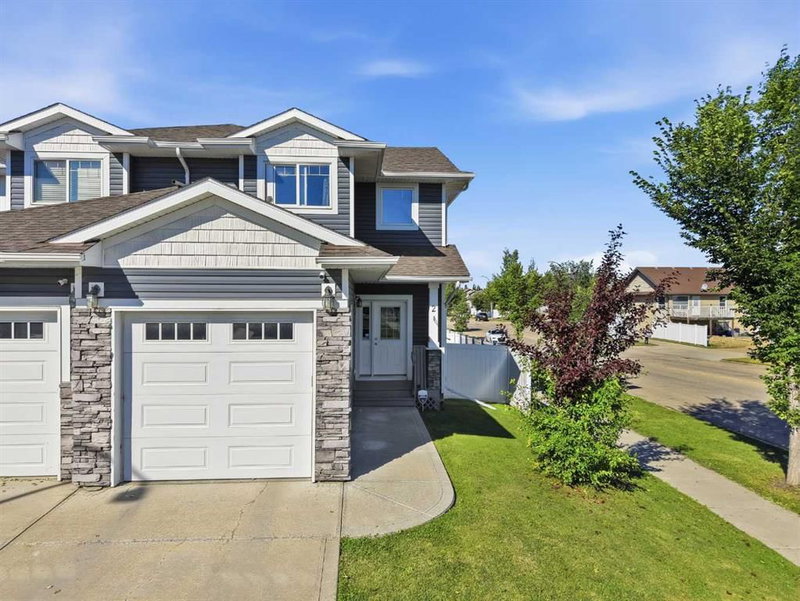 2 Sullivan Close