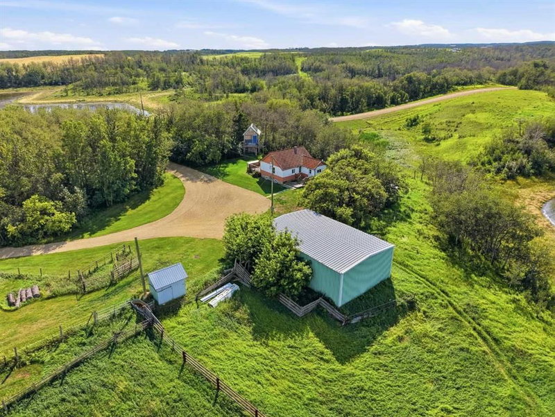 25236 Township Road 374