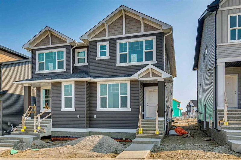 186 Aquila Grove NW
