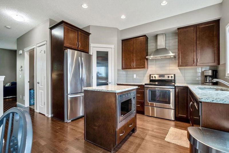 Detached at 162 Cranford Park SE, Cranston — listing photo