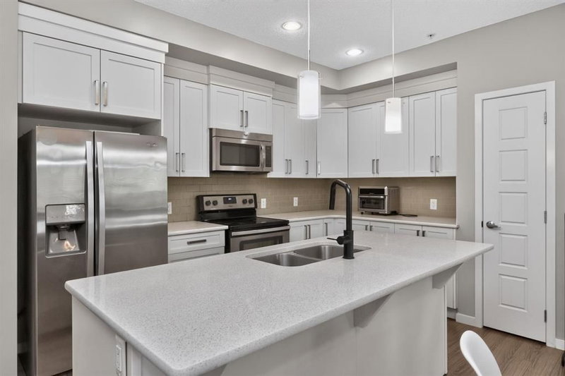 203, 6603 New Brighton Avenue SE, New Brighton — interior photo 5
