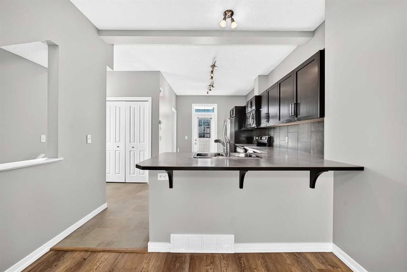 108 New Brighton Point SE, New Brighton — interior photo 5