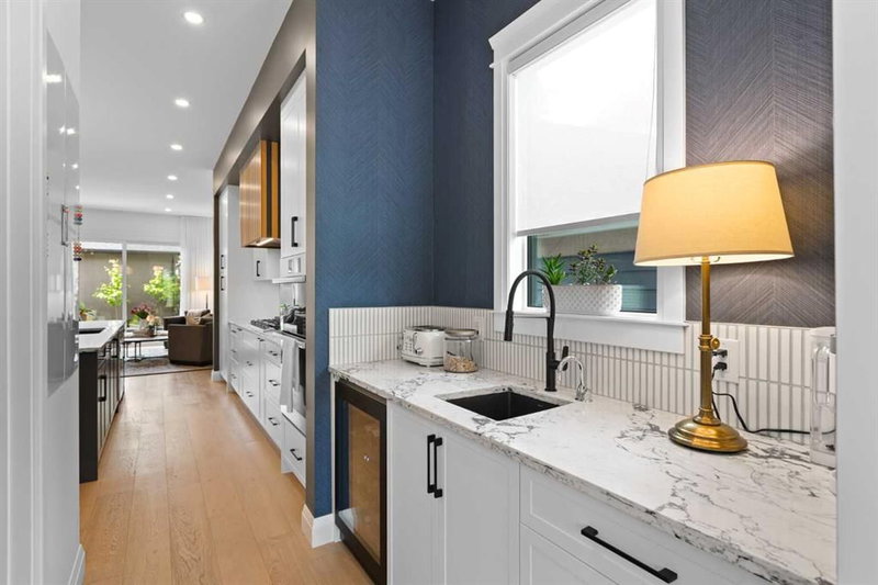 3515 7 Avenue SW, Spruce Cliff — interior photo 7