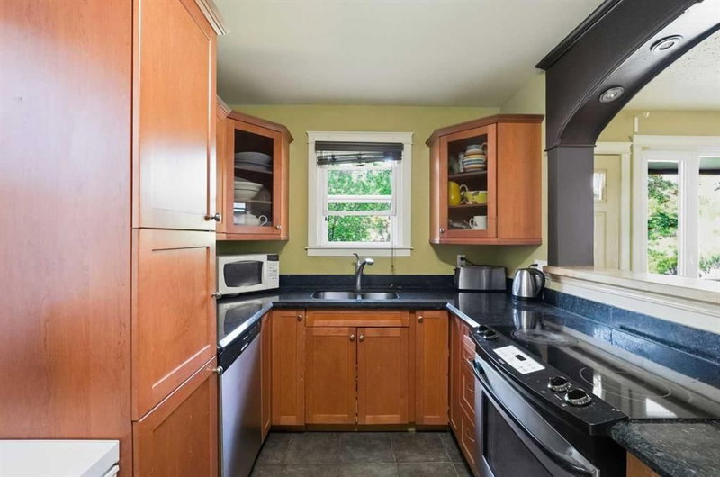 2512 19 Street NW, Capitol Hill — interior photo 7