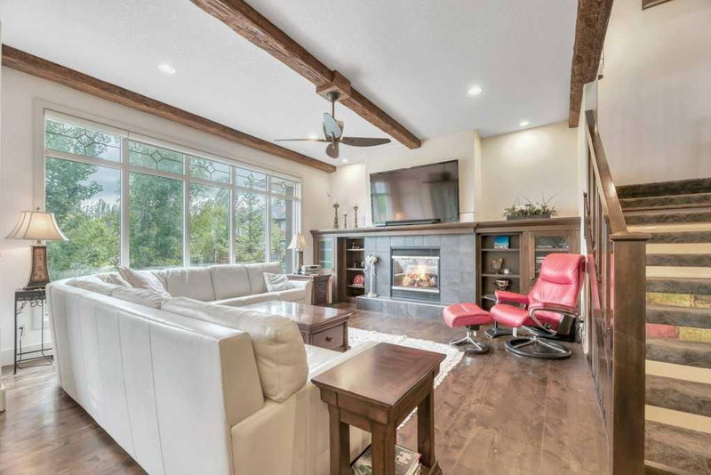 377 Evergreen Circle SW, Evergreen — interior photo