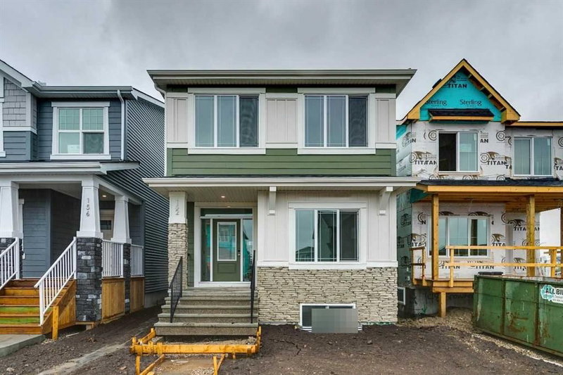 152 Snowberry Common SE