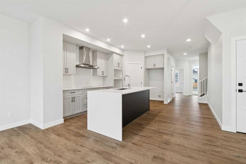 152 Snowberry Common SE, Ricardo Ranch — interior photo 5