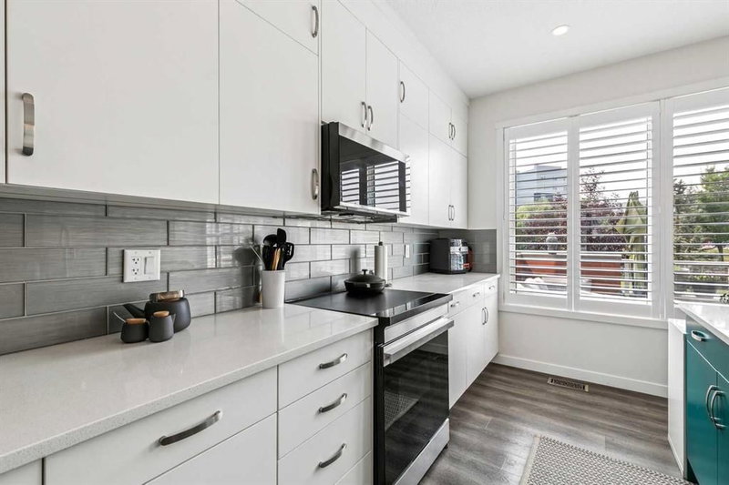 111 Shawnee Common SW, Shawnee Slopes — interior photo 7