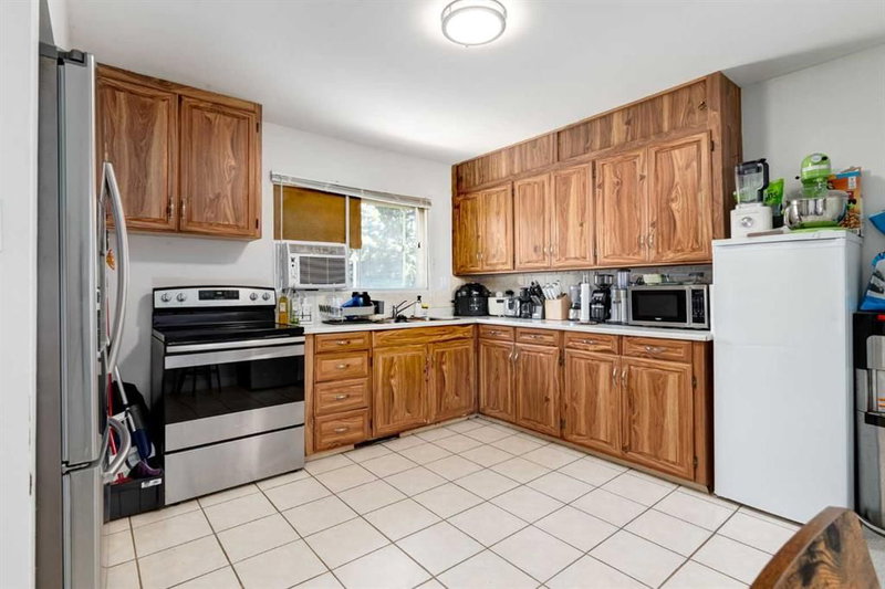 113 Hounslow Drive NW