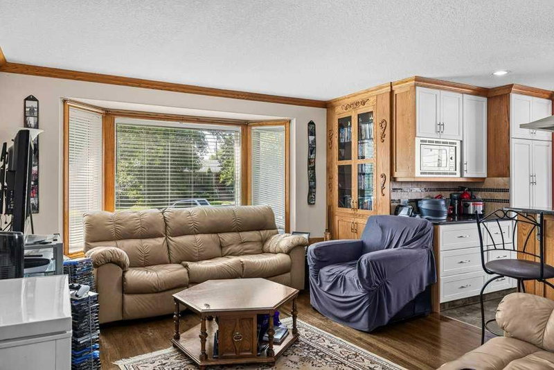 44 Lynndale Road SE, Ogden — interior photo 6