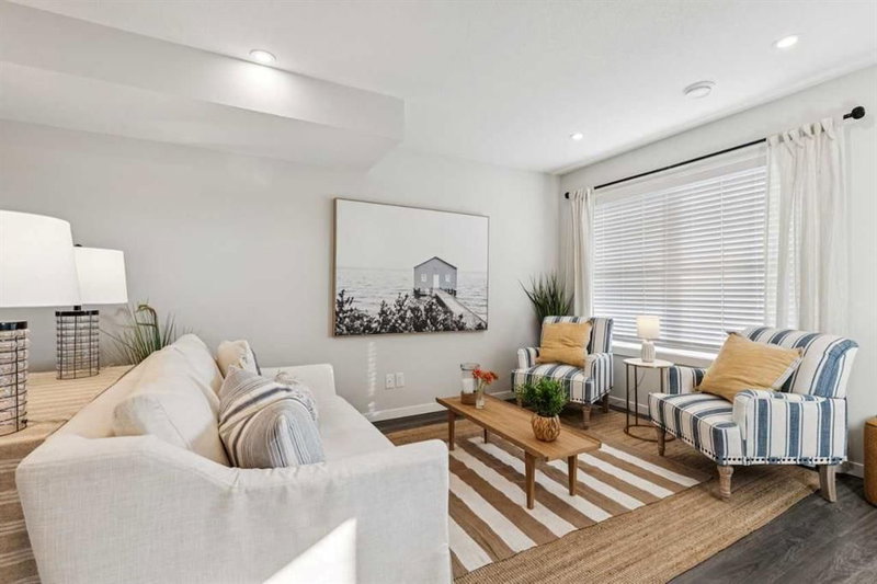 1203, 135 Mahogany Parade SE, Mahogany — interior photo 5
