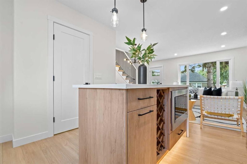 3020 15 Avenue SW, Shaganappi — photo 3
