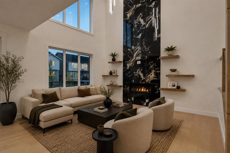 135 South Shore Road, South Shores — interior photo 6
