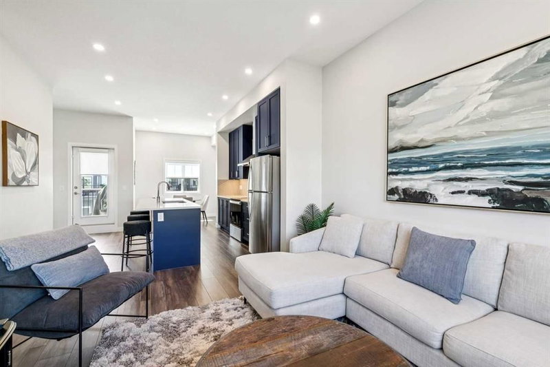 46 Les Jardins Park SE, Douglasdale/Glen — interior photo 5