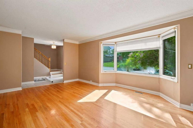 820 Canford Crescent SW, Canyon Meadows — interior photo
