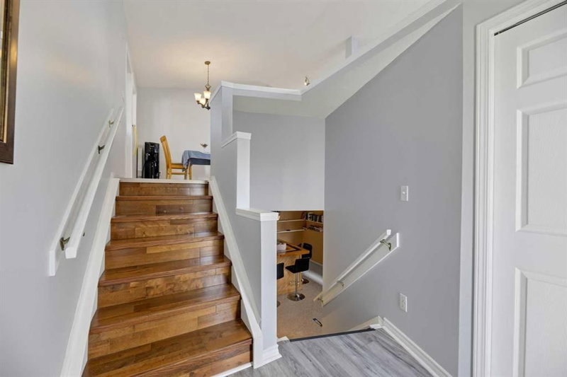 132 Meadowpark Drive
