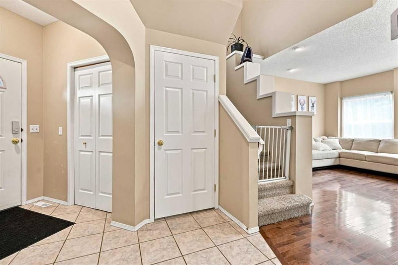 113 Rocky Ridge Point NW