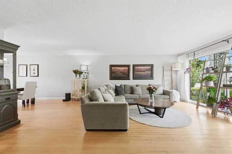 9 Foxwell Road SE, Fairview — interior photo 6