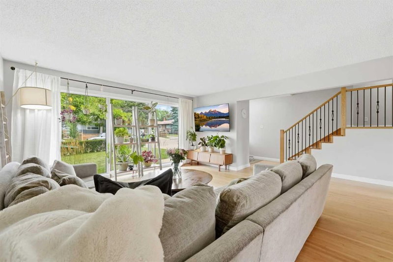 9 Foxwell Road SE, Fairview — interior photo 7