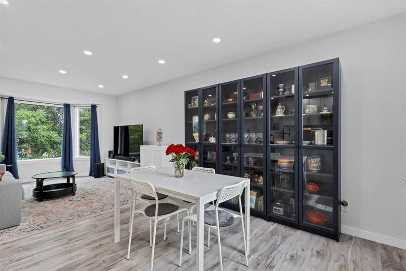 47 Macewan Meadow Link NW, MacEwan Glen — interior photo 7