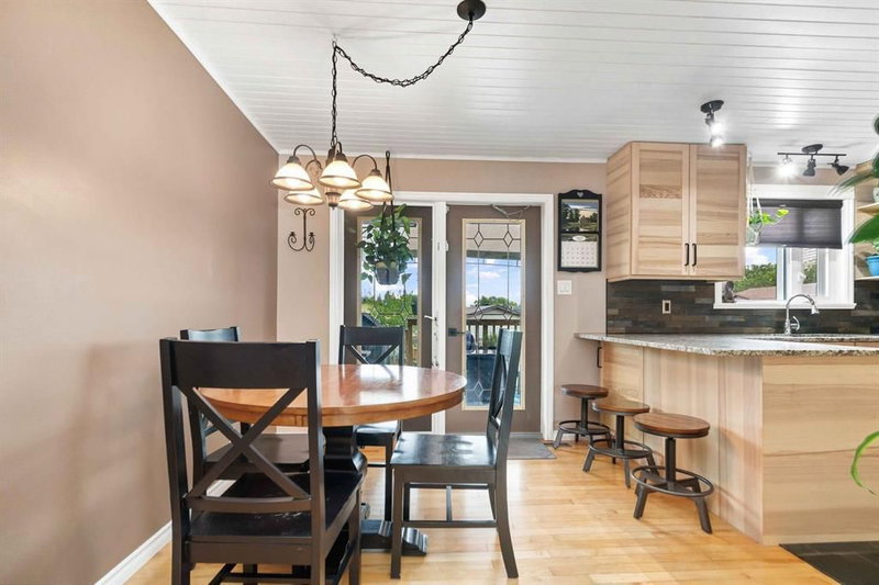 110 Becker Crescent