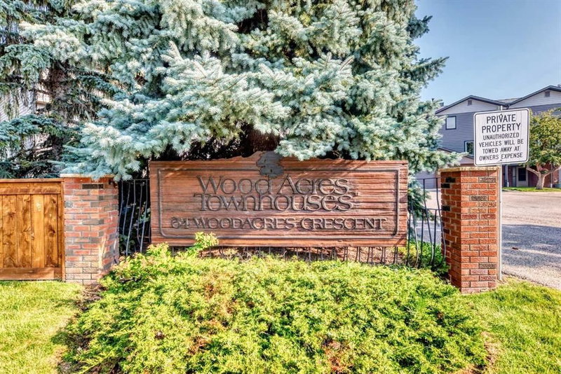 6 - 64 woodacres Crescent SW