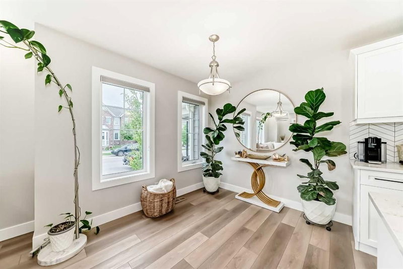 8 Yorkville Link SW, Yorkville — interior photo 5