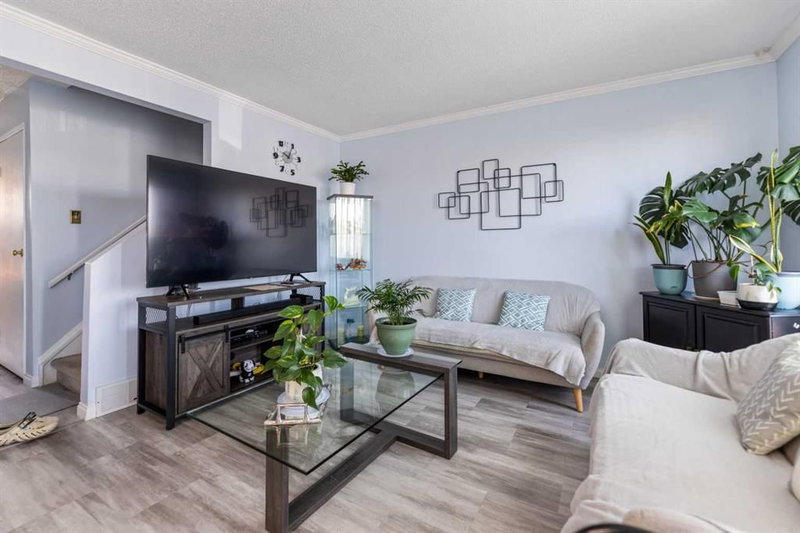 53, 3029 Rundleson Road NE, Rundle — interior photo 7
