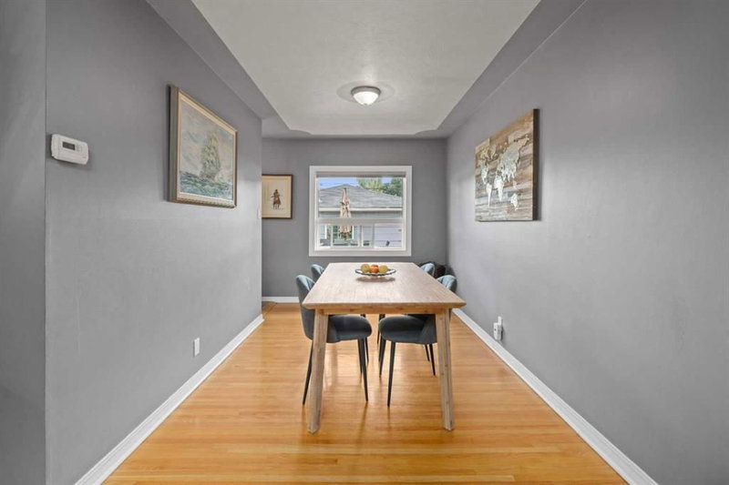 46 Westwood Drive SW, Westgate — interior photo 7