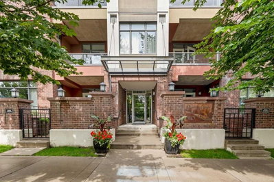 513 - 910 Centre Avenue