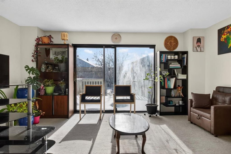 31 Templeby Way NE, Temple — interior photo 5