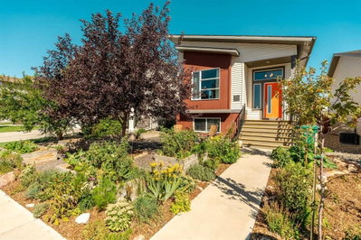 336 Crocus Terrace W