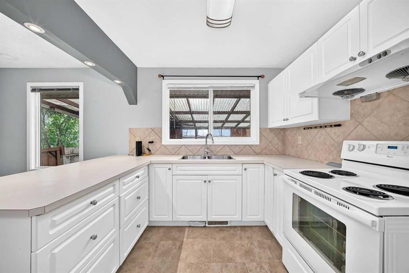 5116 Forego Avenue, Forest Heights — interior photo 6