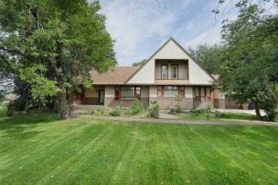 1024 Cassils Road W