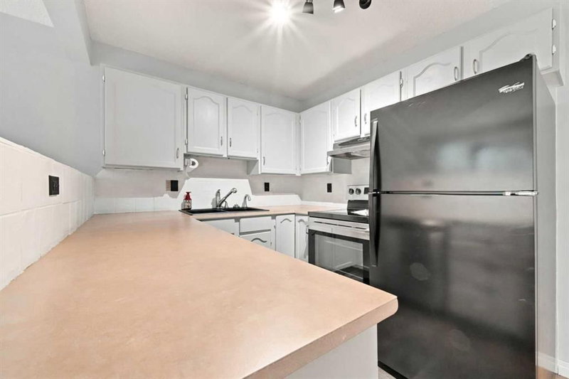 16 Harvest Glen Heights NE, Harvest Hills — interior photo 5