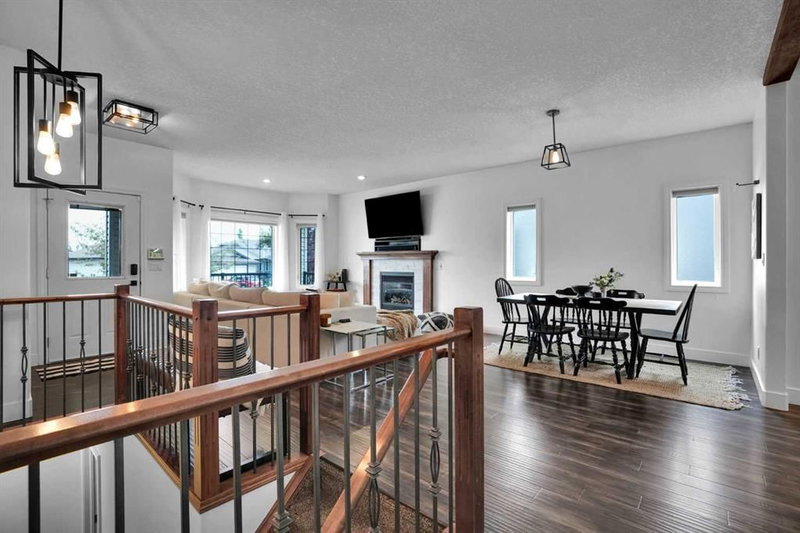 112 Aspen Creek Crescent, Aspen Creek — interior photo 6