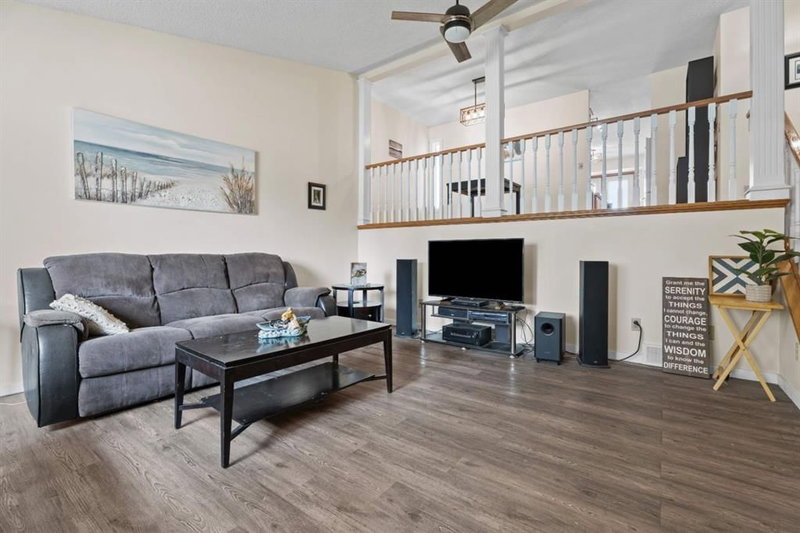 906 7 Street SE, Emerson Lake Estates — interior photo 6